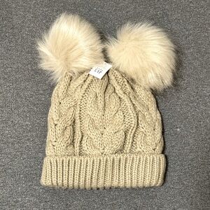 NWT Baby Gap Knit toque bear ear pom poms cable knit size S/m 2T 3T fleece lined